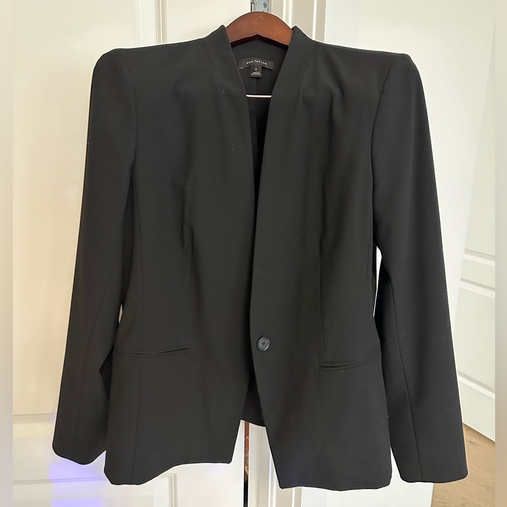 Ann Taylor black blazer size 12